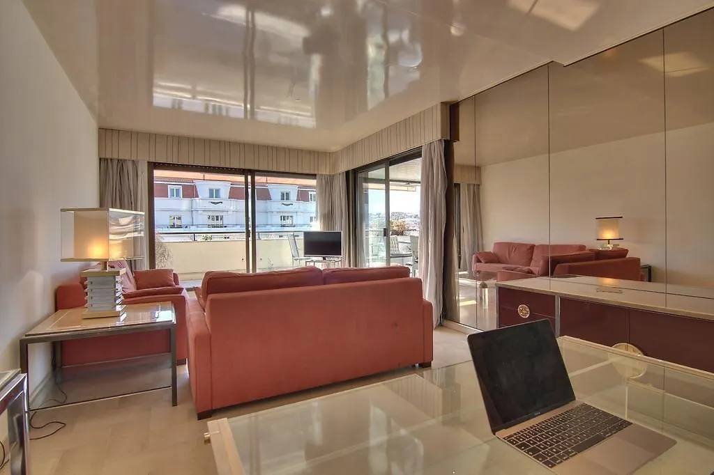Hotel Livia Cannes Croisette Gray D'Albion