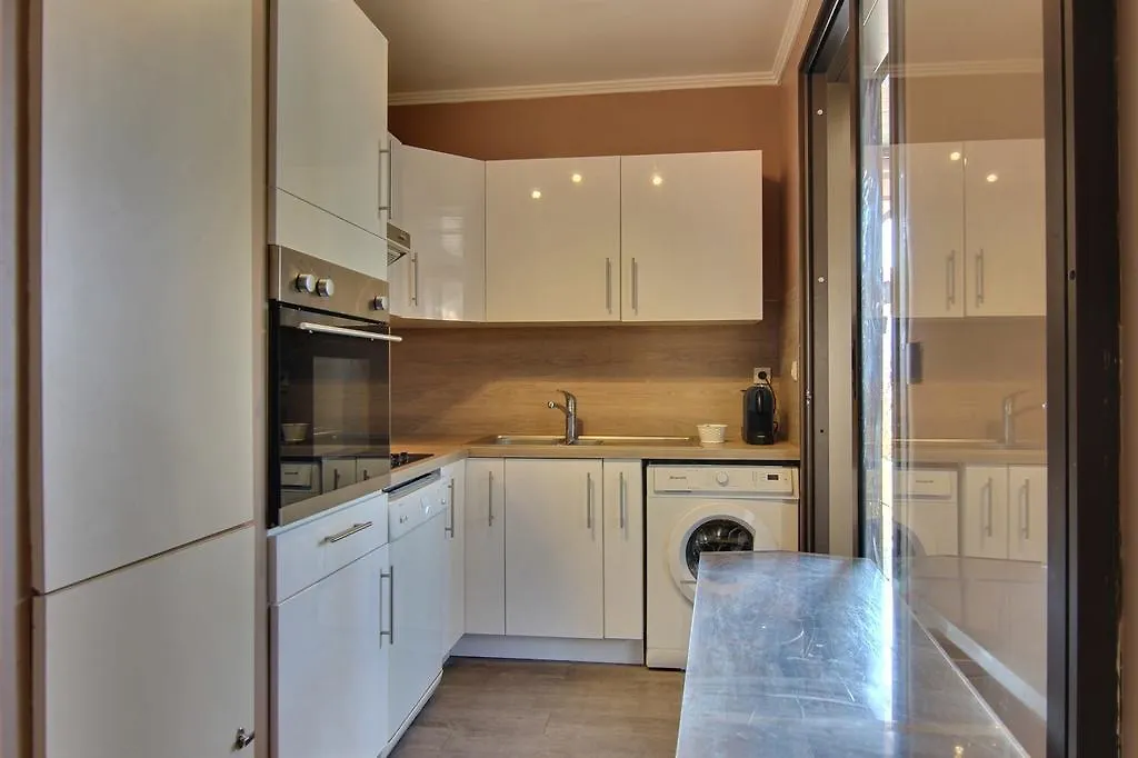 Livia Cannes Croisette Gray D'Albion Hotel Apartment