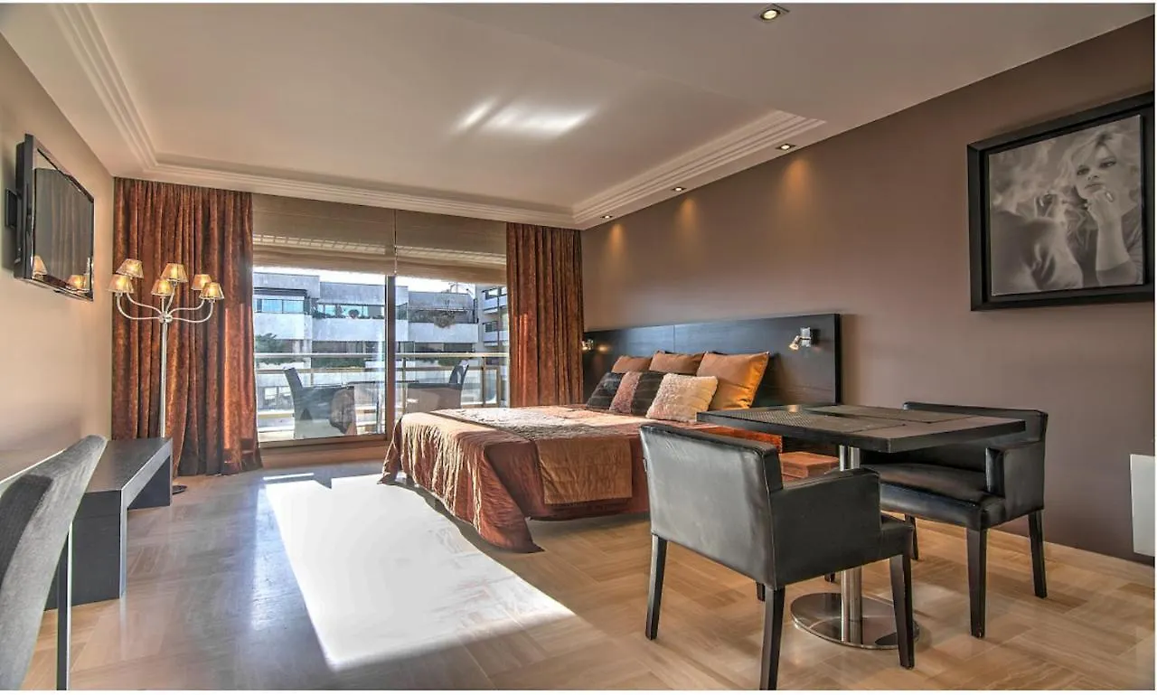 Livia Cannes Croisette Gray D'Albion Hotel 0*,